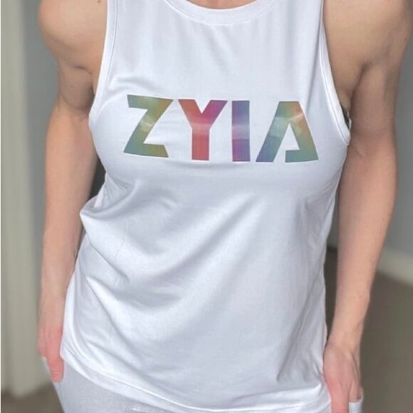 Zyia White Mirage Tank - Picture 2 of 2